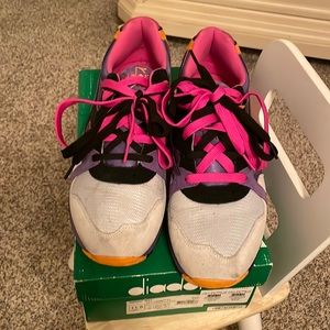 Diadora men sneakers